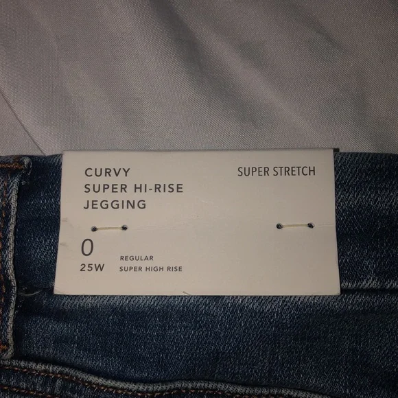 NWT American Eagle jeans - Picture 5 of 9
